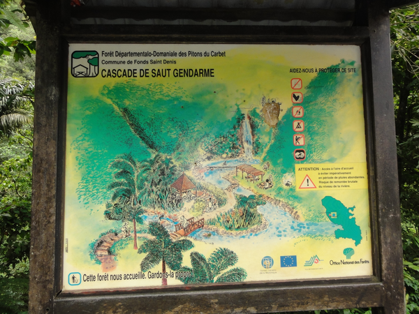 MarieGalante-Roseau-StPierre007